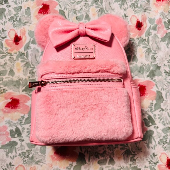 Loungefly Handbags - NWT Loungefly Disney Parks Piglet Pink Minnie Mini Backpack